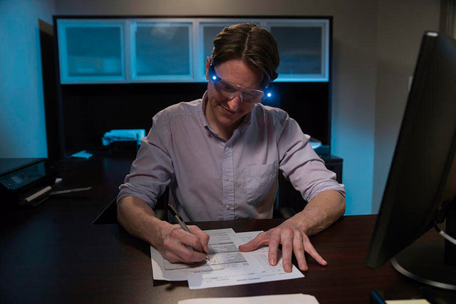 Gafas de aumento con luz LED | Novarso