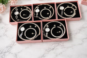 Conjunto de joyas plateado aleatorio