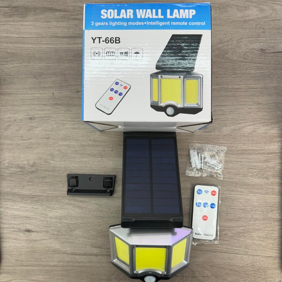 Lámpara solar exterior con sensor