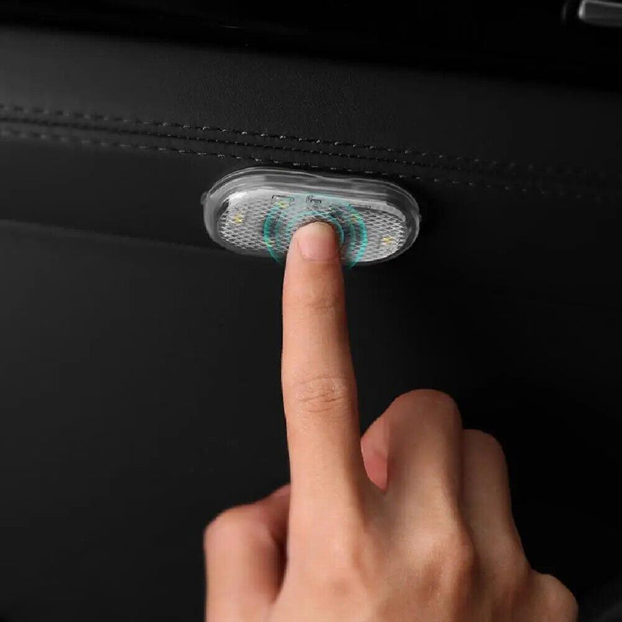 Luz LED para coche táctil y compacta
