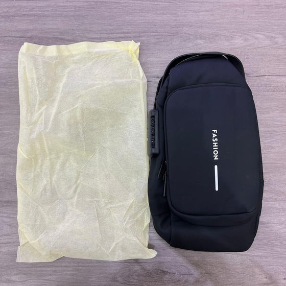 Bandolera antirrobo hombre compacta USB