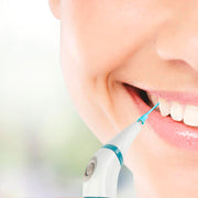 Cepillo interdental eléctrico compacto