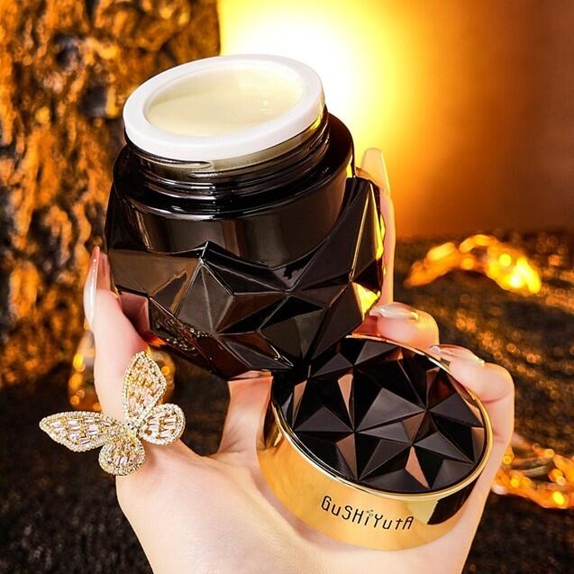 Crema Facial Trufa Negra Reestructurante