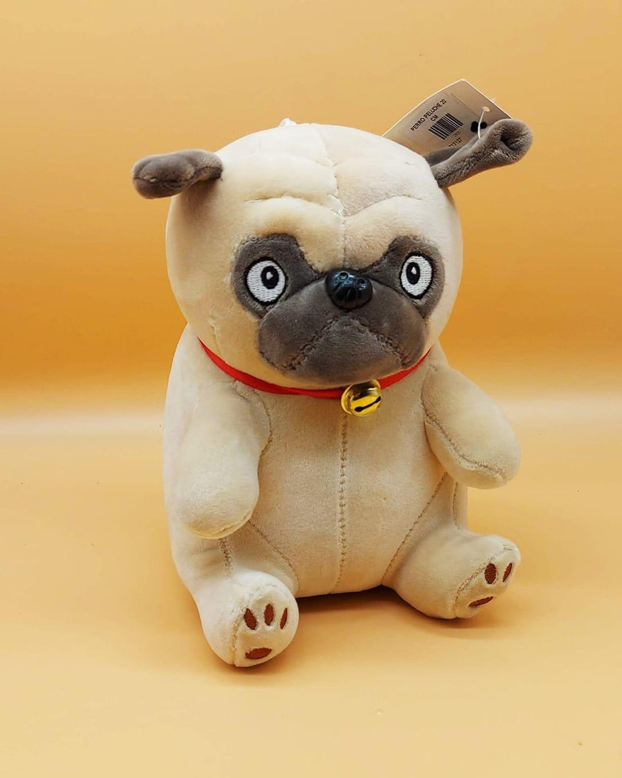 Un pug suave para abrazar