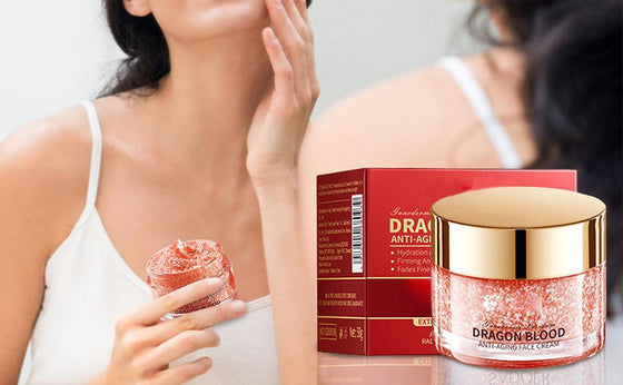 Crema antiedad con retinol y ácido hialurónico