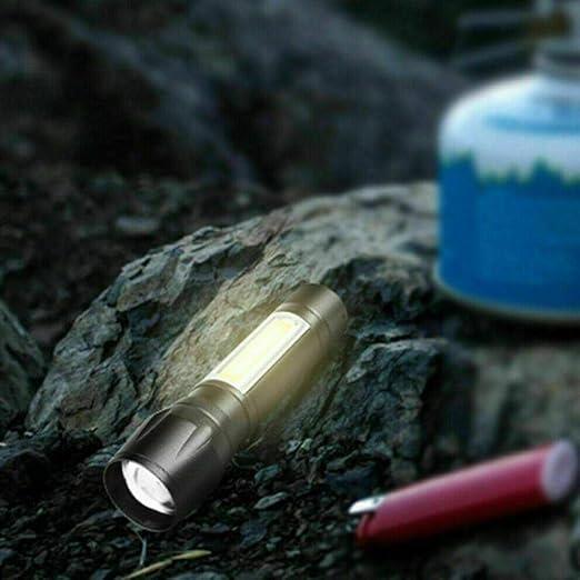 Mini linterna táctica USB compacta